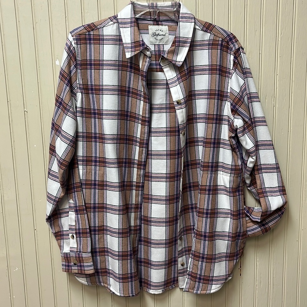 Jachs New York Girlfriend Shacket (Shirt with side pockets like a jacket)